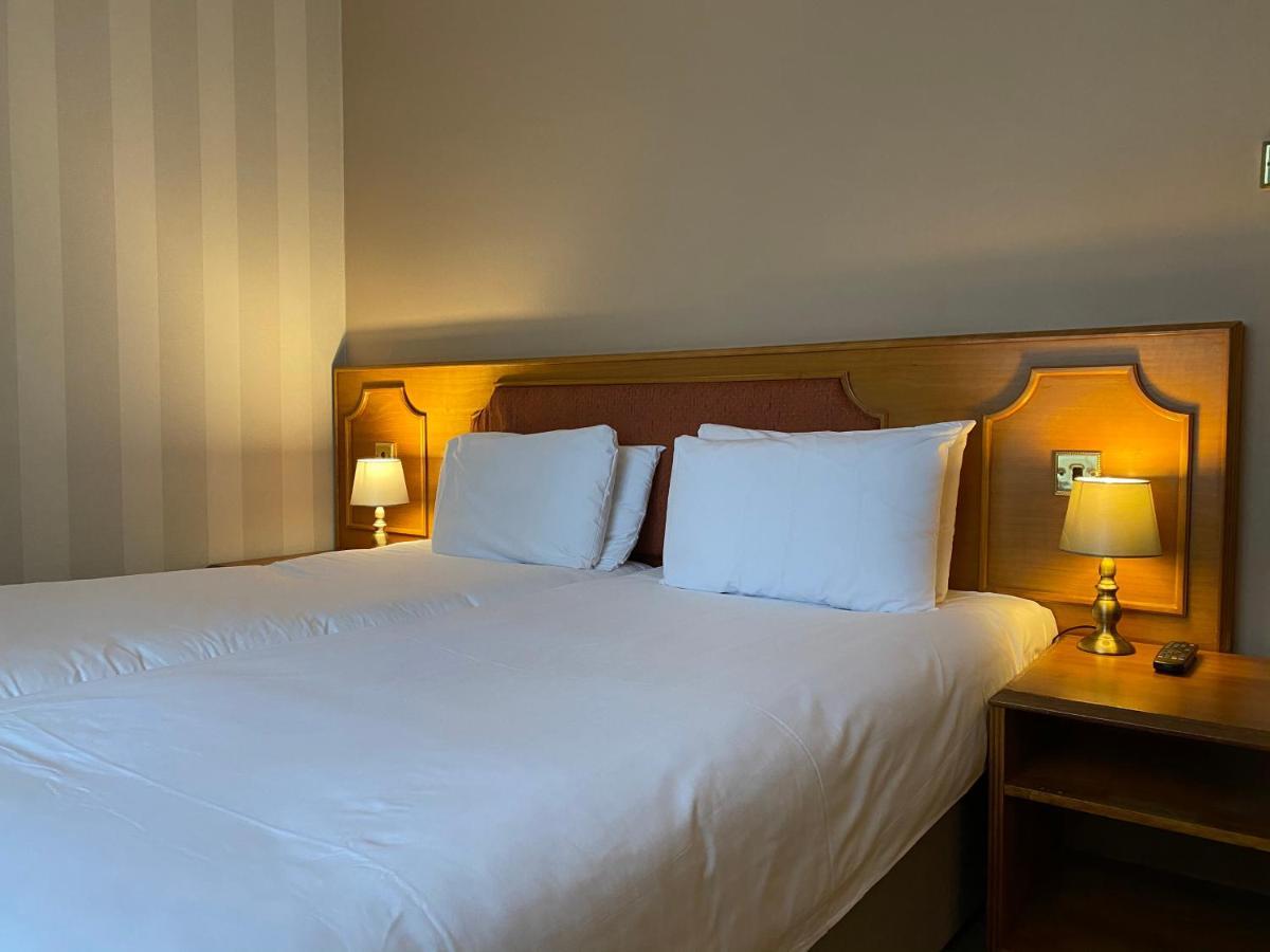 Brook Mollington Banastre Hotel & Spa Chester Eksteriør billede